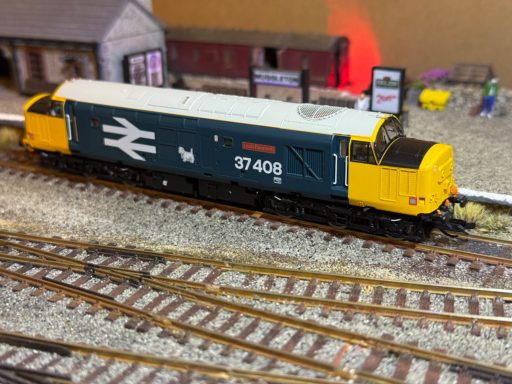 BR - Class 37 - 37408 'Loch Rannoch'